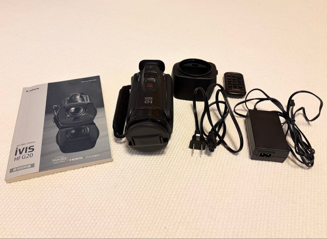 美品 Canon iVIS HF G20 デジタルビデオカメラ 内臓32GB