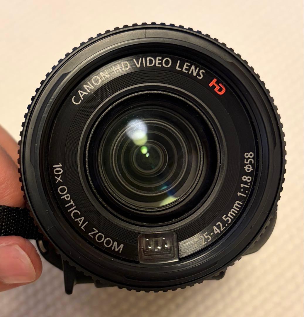 美品 Canon iVIS HF G20 デジタルビデオカメラ 内臓32GB