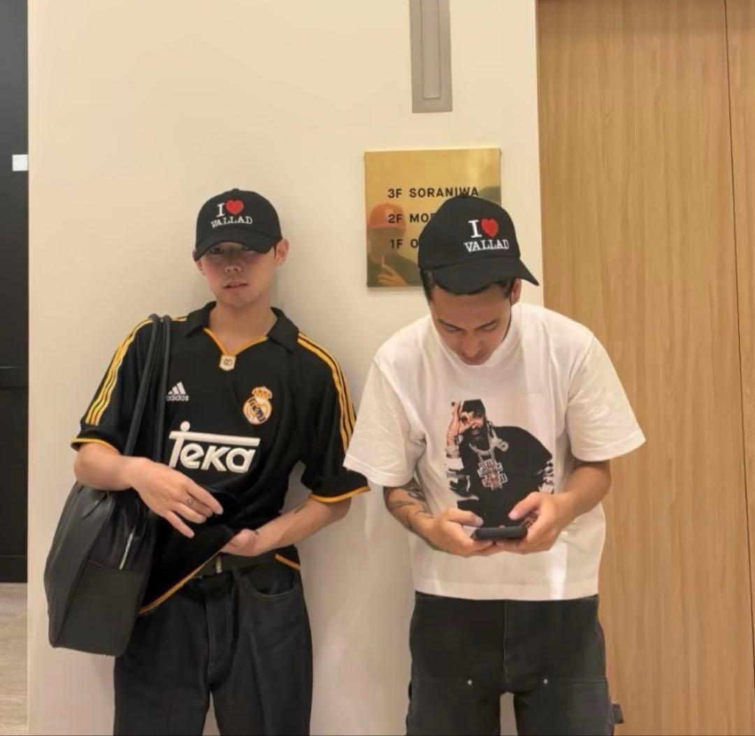 I LOVE VALLAD CAP キャップ IO kohjiya 着用