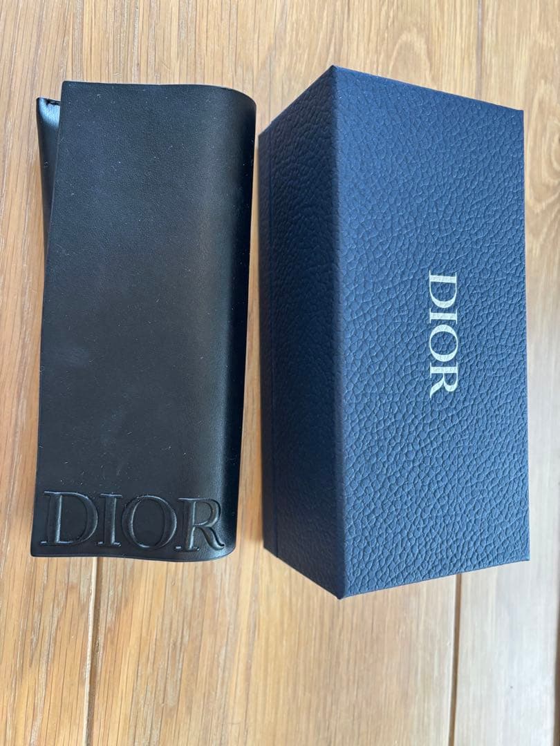Dior ブラック サングラス ケース付き