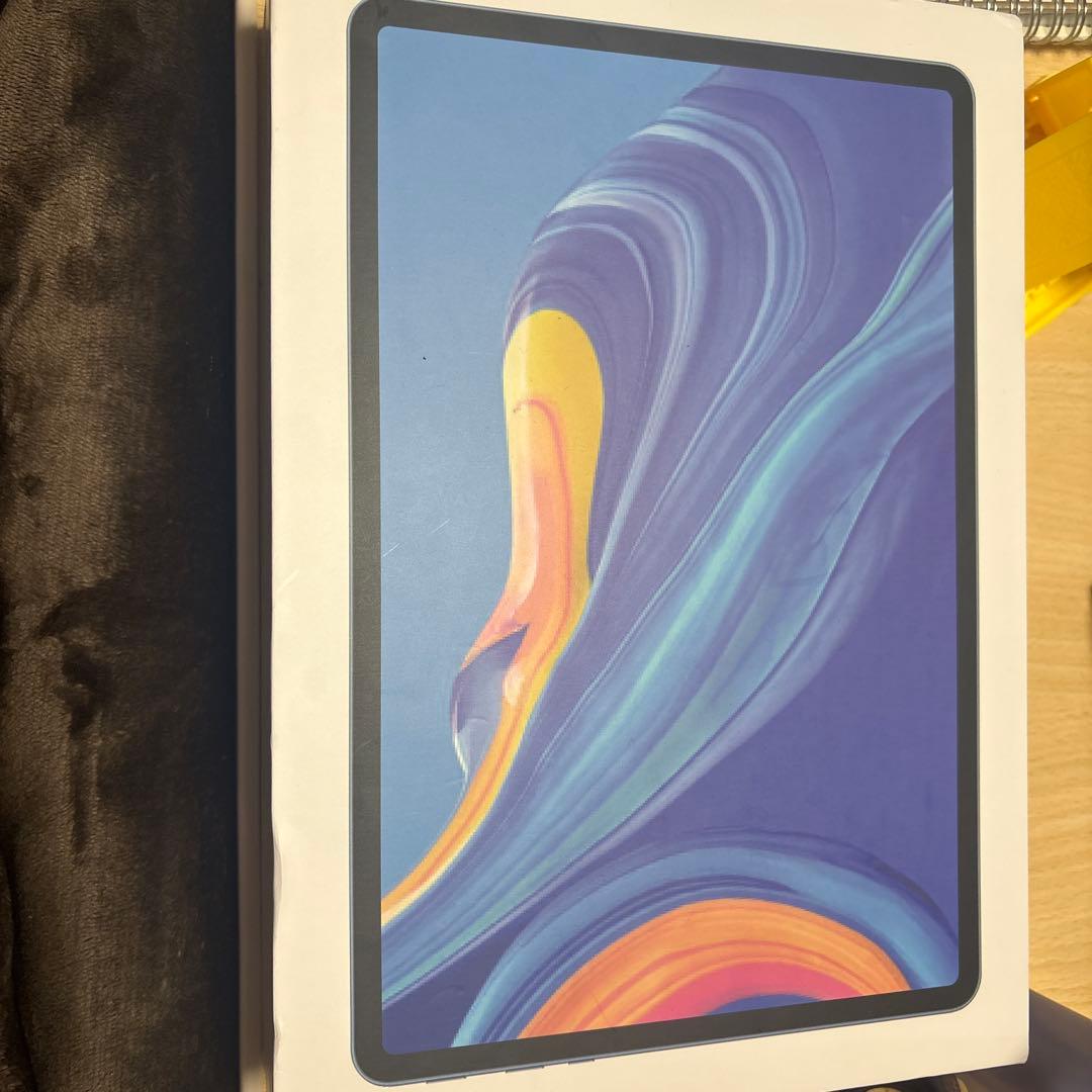 Androidタブレット 充電器・スタイラスペン付き