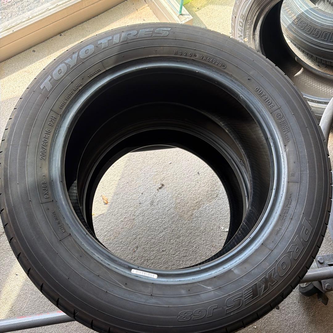 2023年製TOYO TIRES PROXES J68 205/60R16 2本