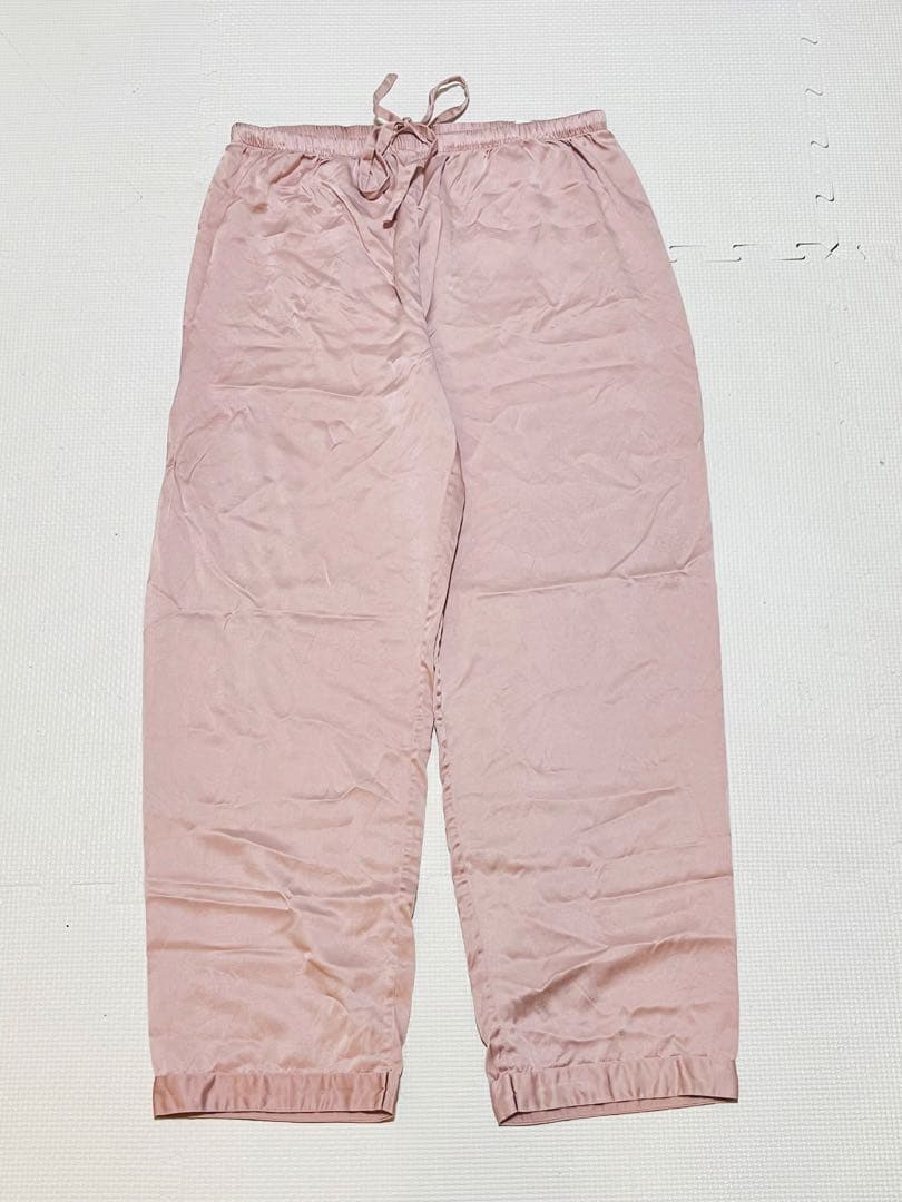 【てつこ】リリーシルクLily silk 高級シルク製 ボタンパジャマ　ピ