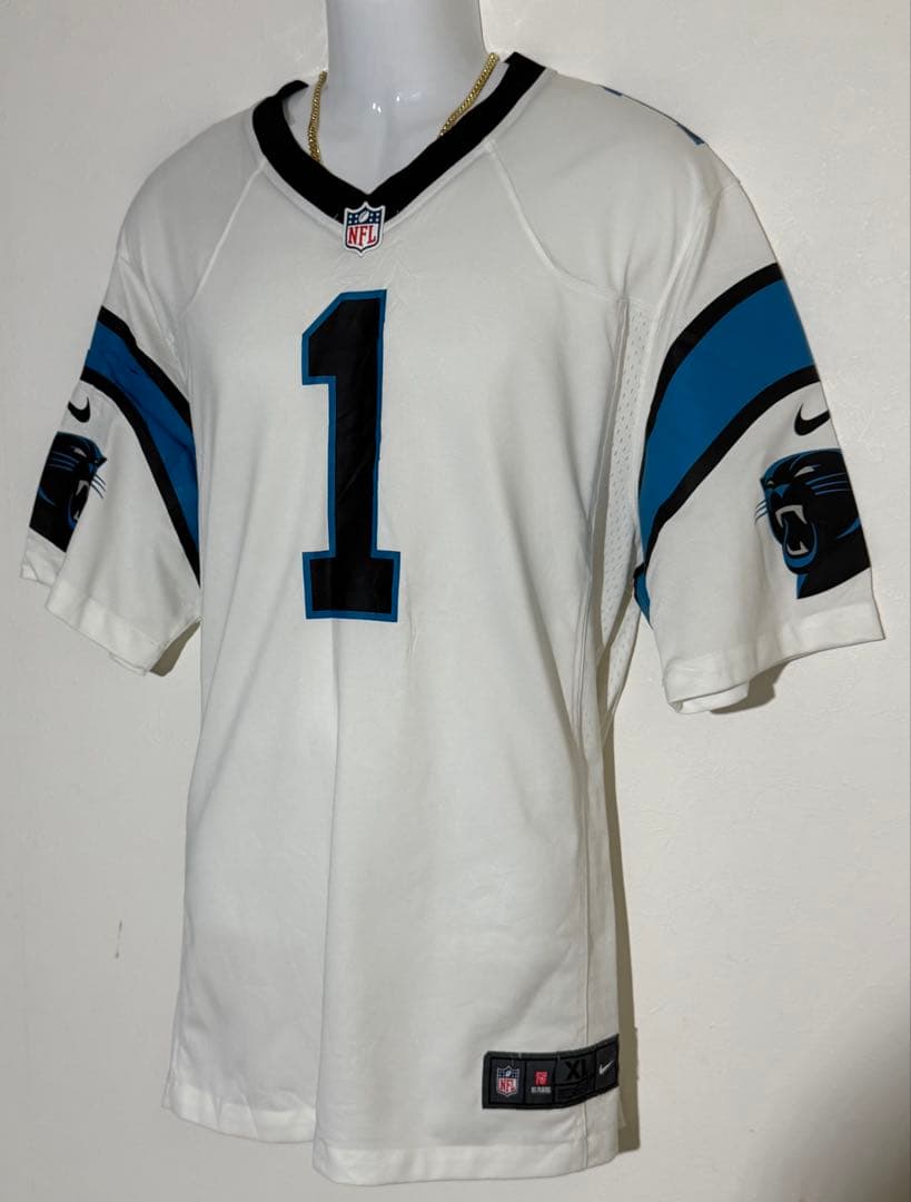 ナイキ 半袖NFL カロライナ・パンサーズ ユニフォーム 白系 XLサイズ