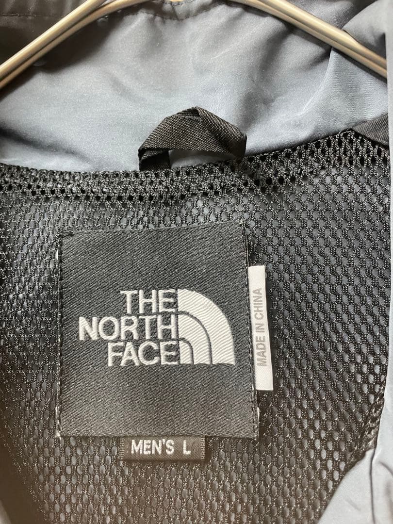 00s THE NORTH FACE ノースフェイス　ナイロンベスト　刺繍　古着