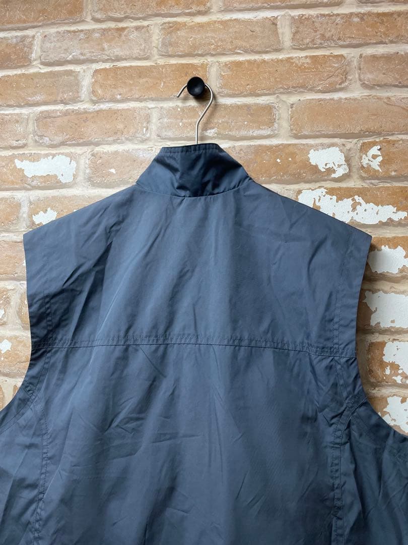00s THE NORTH FACE ノースフェイス　ナイロンベスト　刺繍　古着