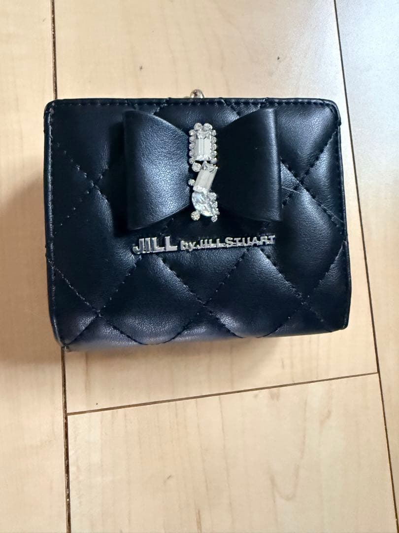 JILL by JILL STUART RIBBON キルトウォレット ブラック