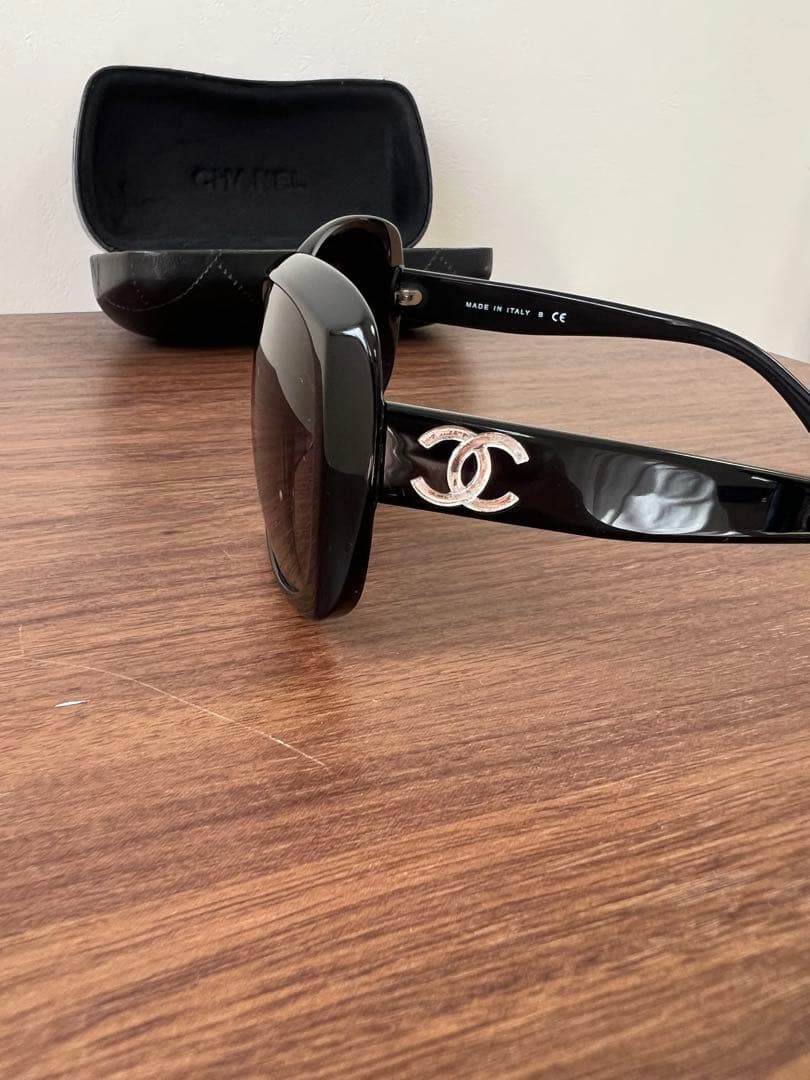 未使用　CHANEL サングラス