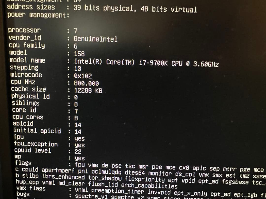 Intel core i7 9700k 中古　動作確認済み
