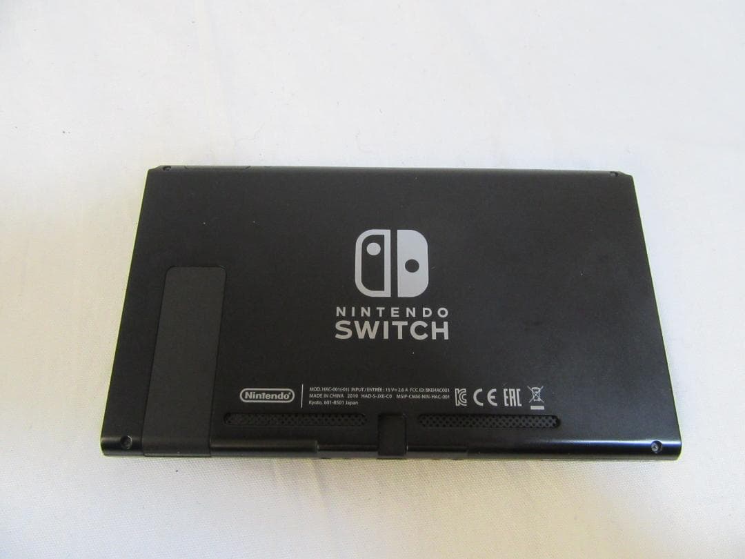 ら*ら様 Switch本体・周辺機器 ジョイコン2つ ドック ケーブル スマブラ