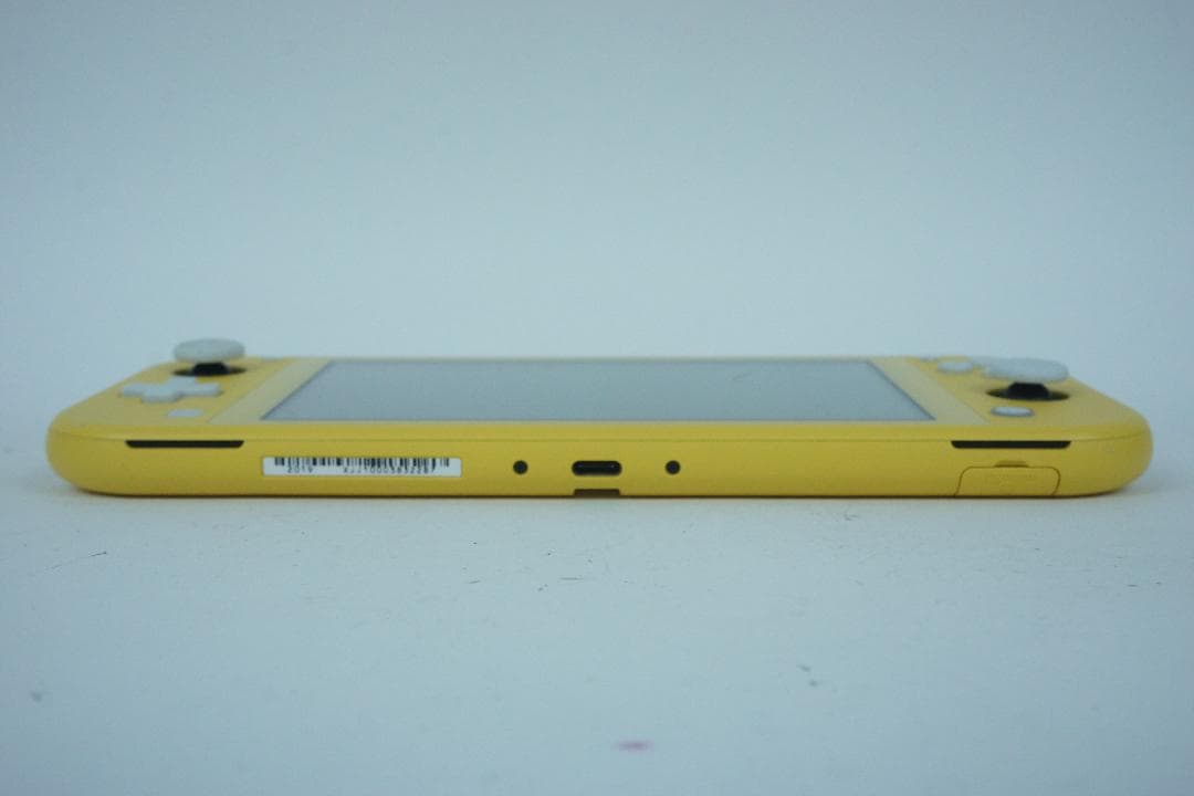 【動作品】ニンテンドースイッチライト イエロー 本体 Switch Lite 2