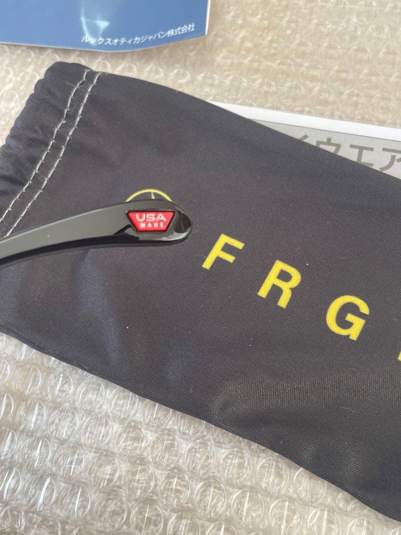oakley frogskins fragment フラグメント　フロッグスキン