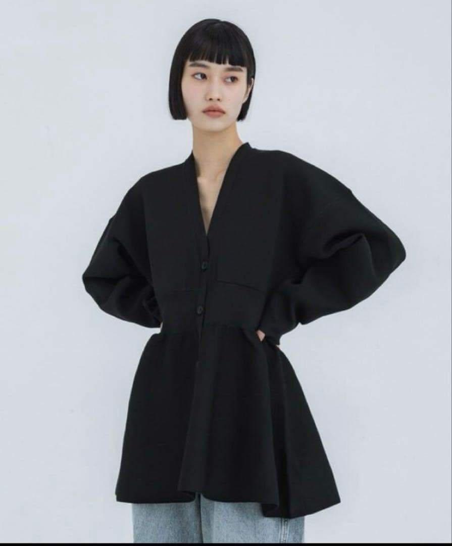 【美品】CLANE WAIST SHAPE PEPLUM CARDIGAN