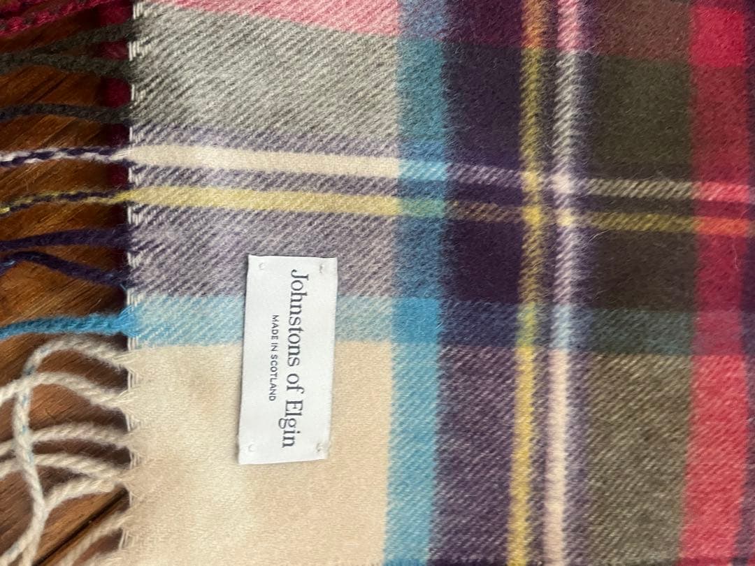 Johnstons of Elgin カシミアマフラー