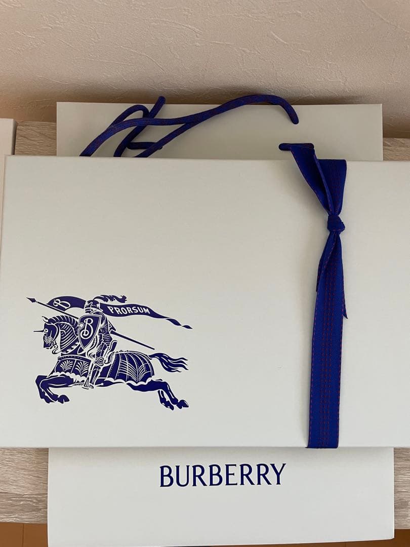 Burberryバーバリー　カシミアスカーフマフラー