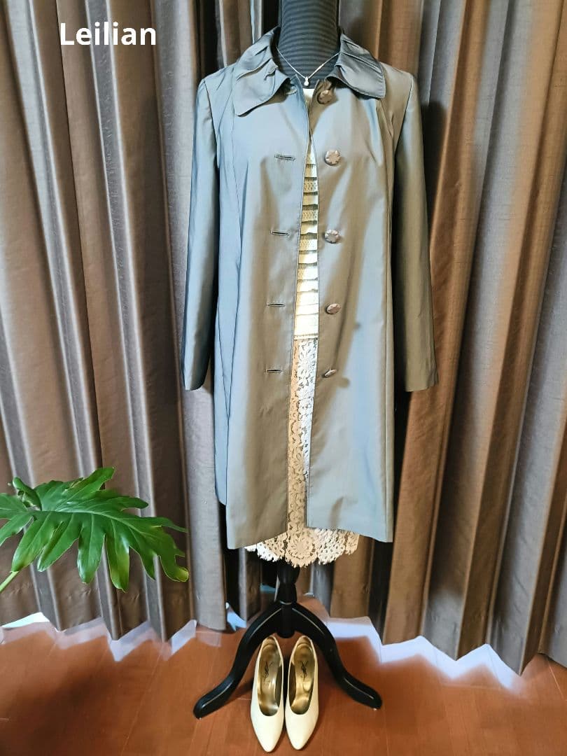 sh1☆極美品☆レリアン☆高級軽量シルク混スプリングコート11号シルバー