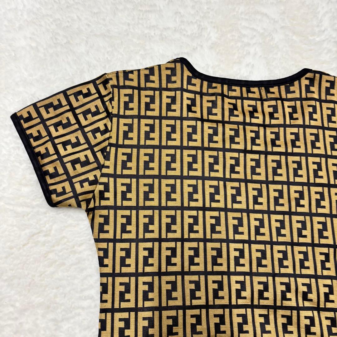 FENDI フェンディ　人気ズッカ柄ロゴプリント 半袖Tシャツ 黒金（E1