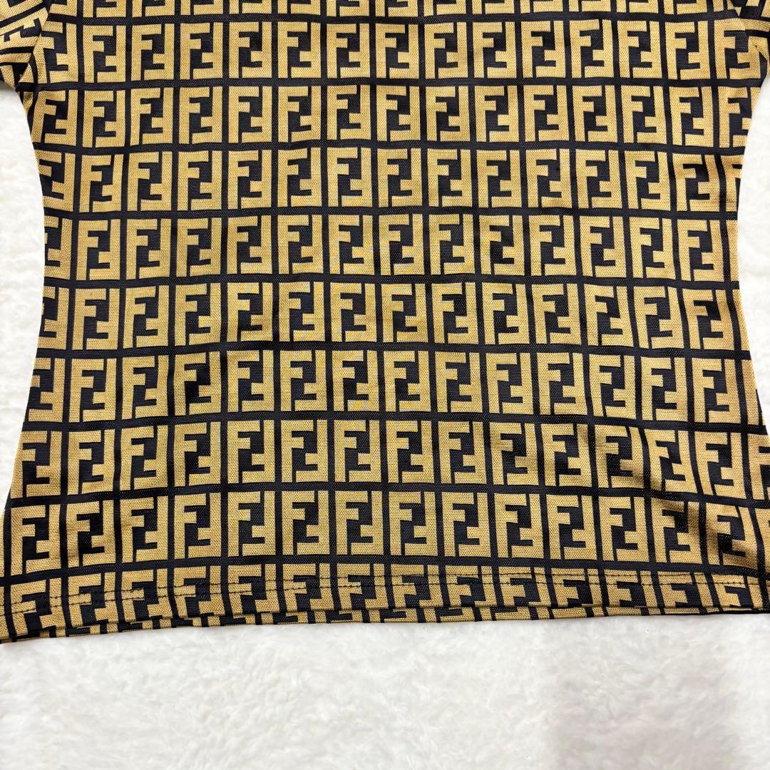 FENDI フェンディ　人気ズッカ柄ロゴプリント 半袖Tシャツ 黒金（E1