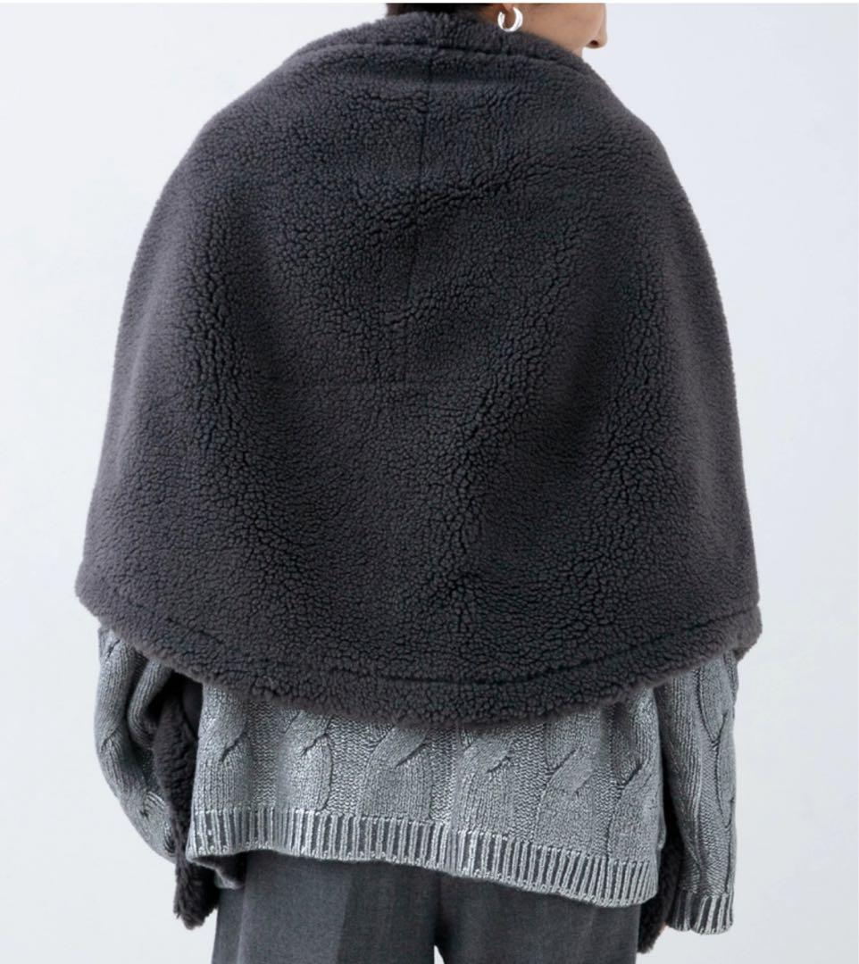 【美品】HAUNT ショートボアストール