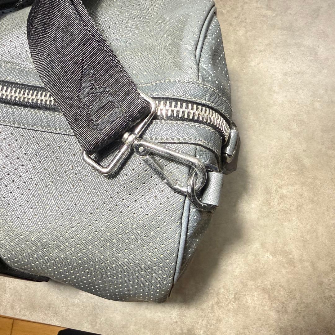 プラダ　サフィアーノレザー　グレー　ボストンバッグ　ダッフルバッグ　PRADA
