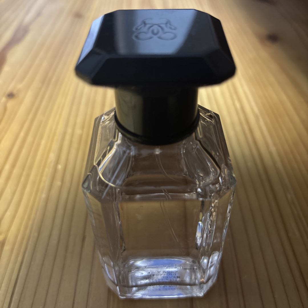 GUERLAIN EAU DE CASHMERE 香水　ゲラン　オーデカシミヤ
