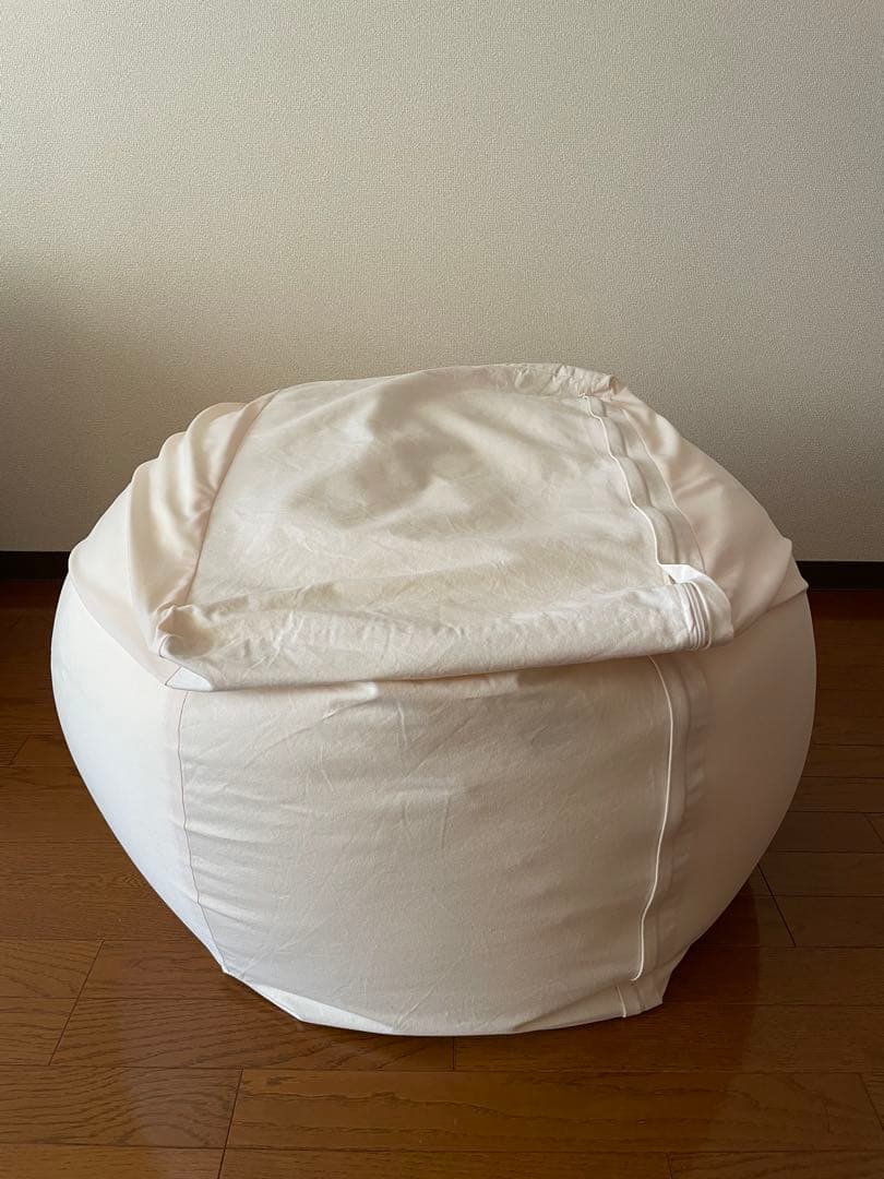 体にフィットするソファ　無印良品　生成