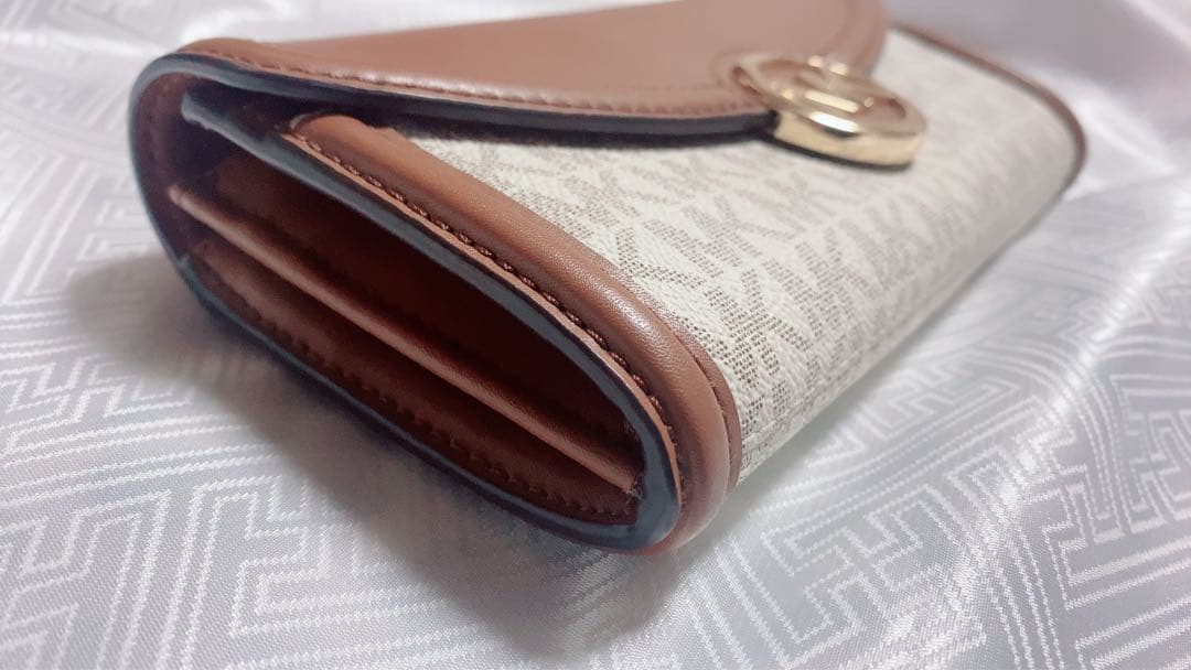 小物 Michael Kors Long wallet