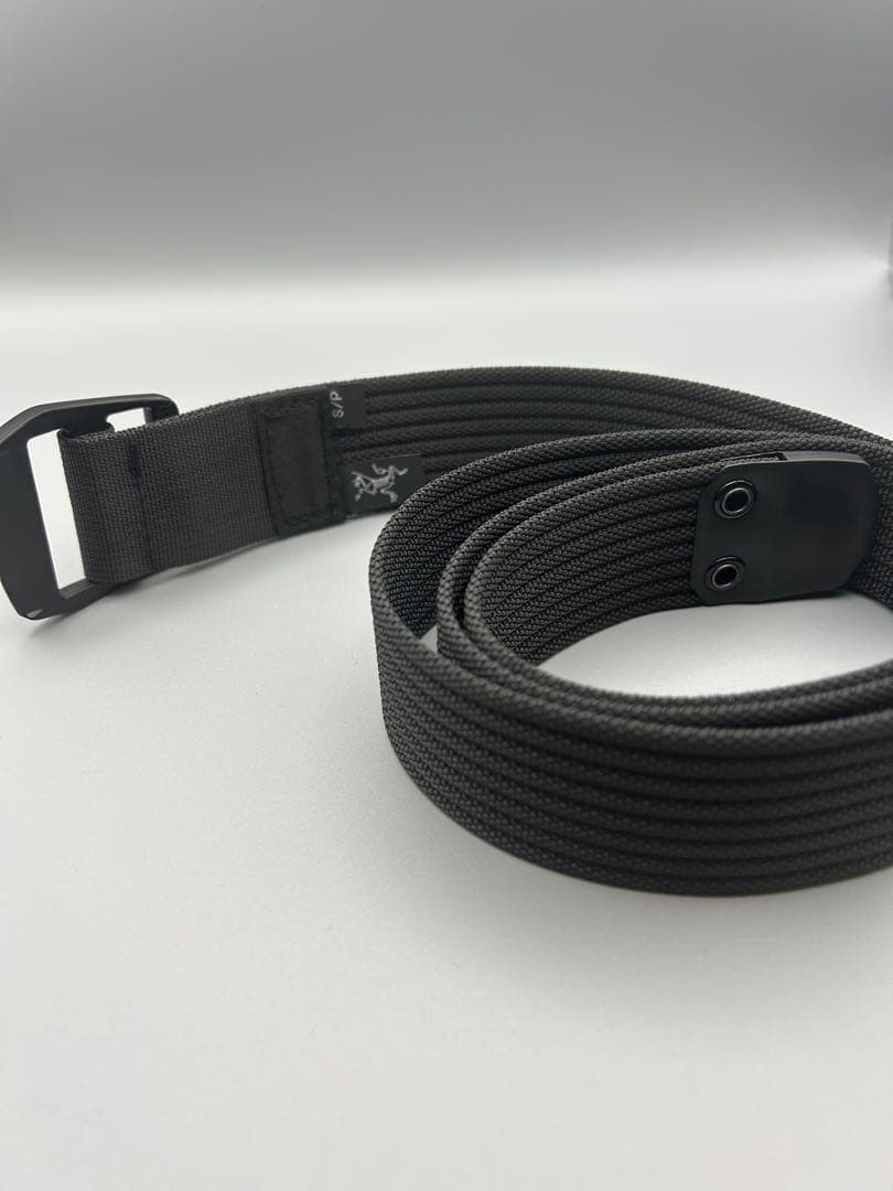 美品 ARC’TERYX アークテリクス ベルト 黒 ナイロン ロゴ入り