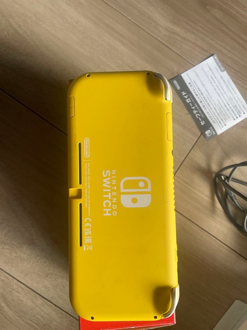 Nintendo Switch Lite イエロー 本体 使用時間10時間以下