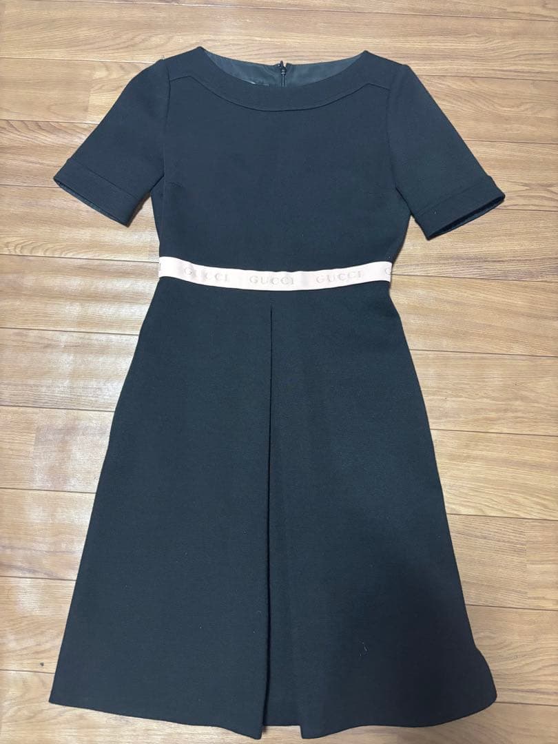 専用　グッチ　ワンピース　黒　セレモニー　入学式　S〜M