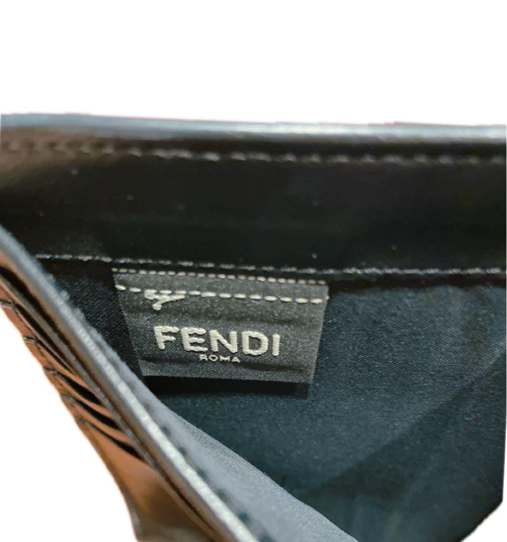 値下げ中です☆d(´∀｀*)FENDI 二つ折り財布 ブラック フェンディ