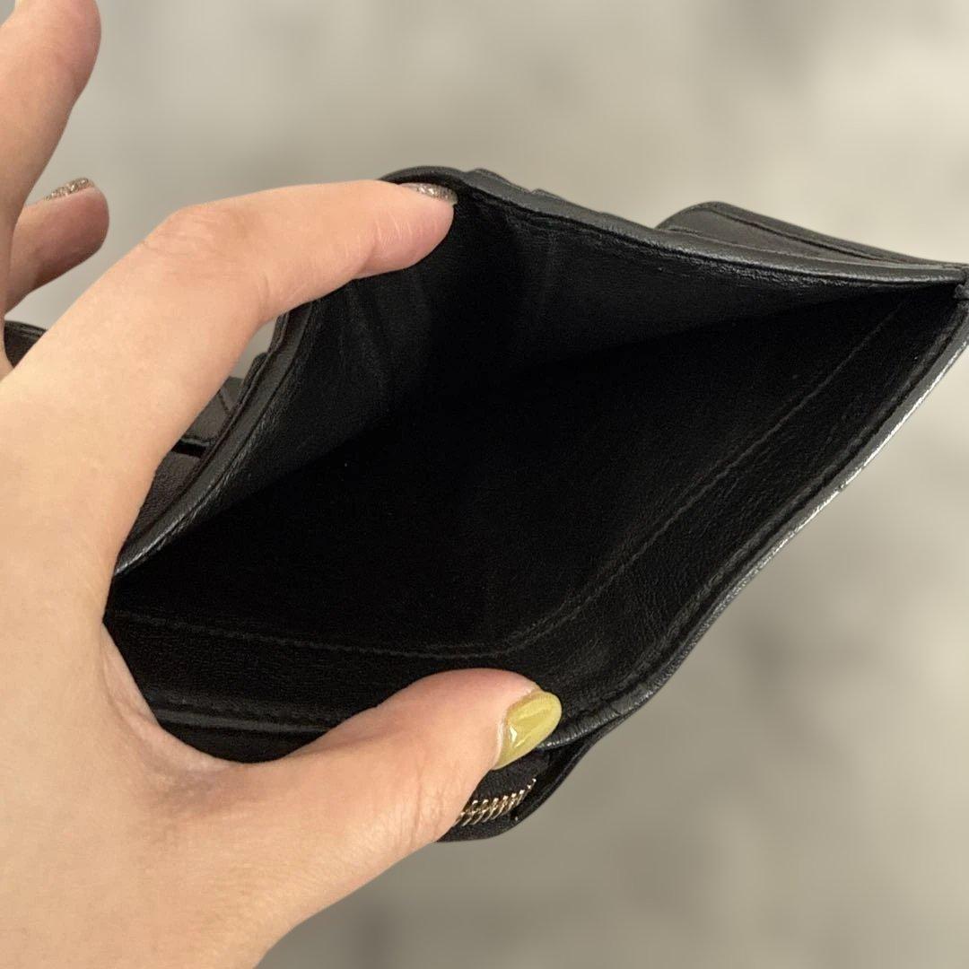 YSL イヴ・サンローラン 二つ折り財布 黒 レザー