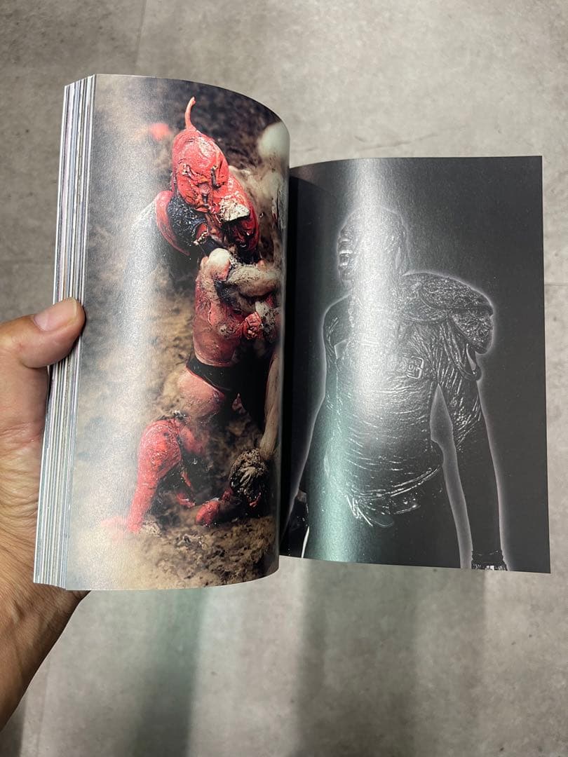 洋書 Travis Scott/UTOPIA ZINE COVER#2