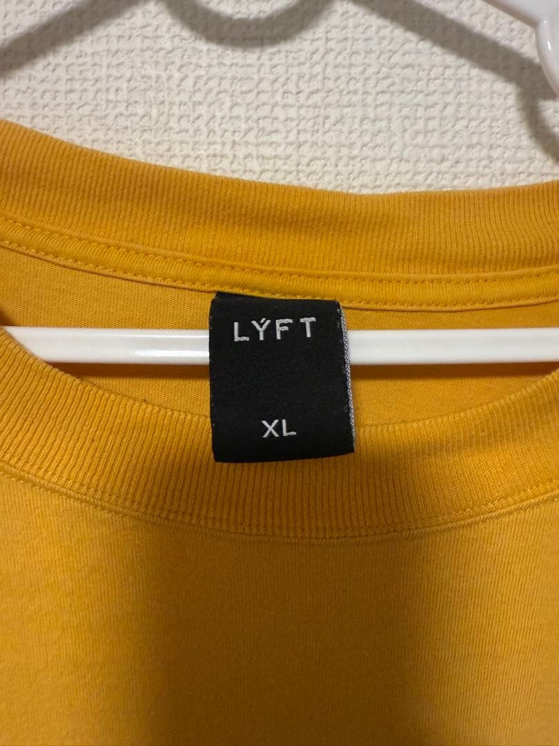 LYFT イエロー XL Tシャツ ダンベルデザイン