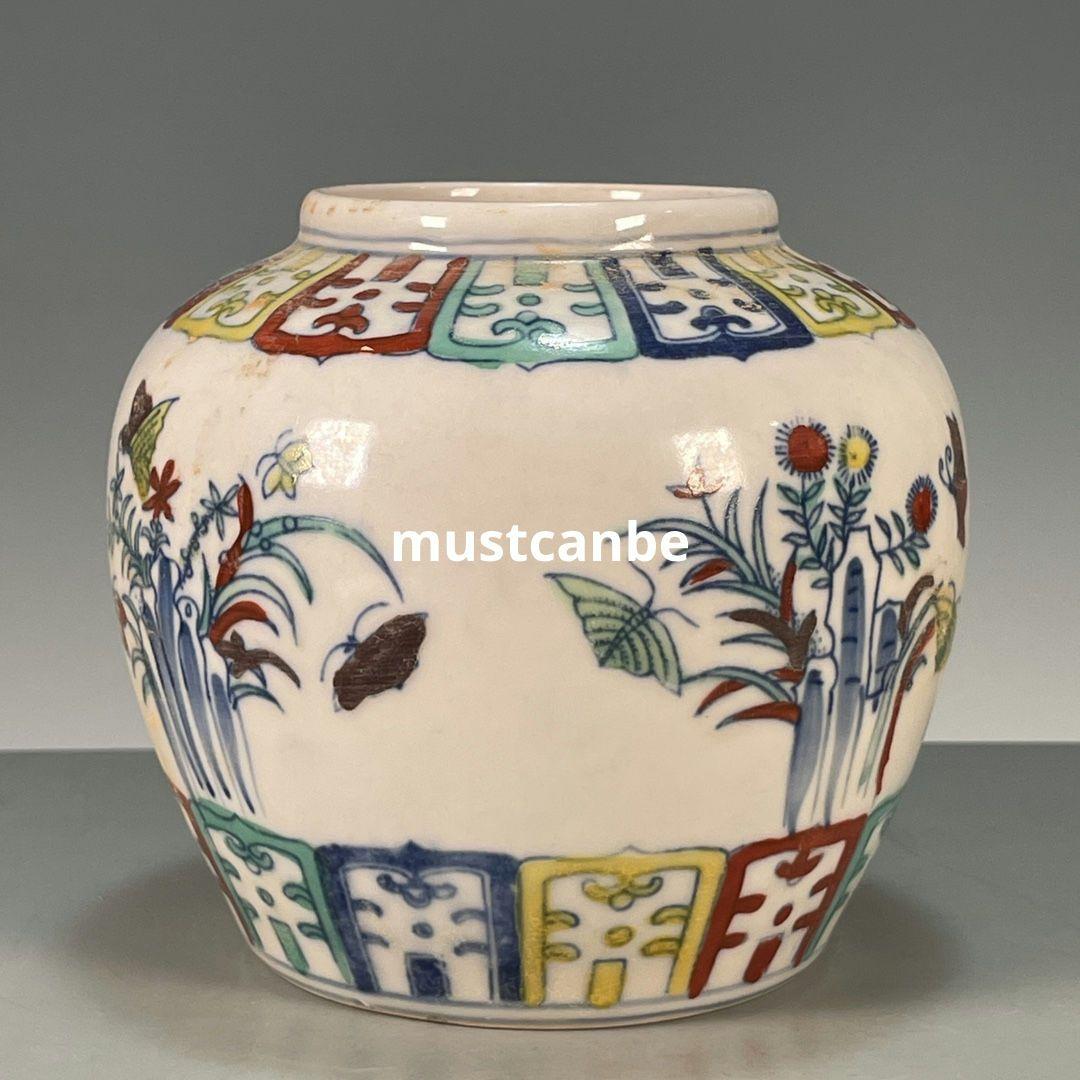 斗彩花卉天字缶 景徳鎮 陶磁器 装飾品 現代工芸品美術品 置物