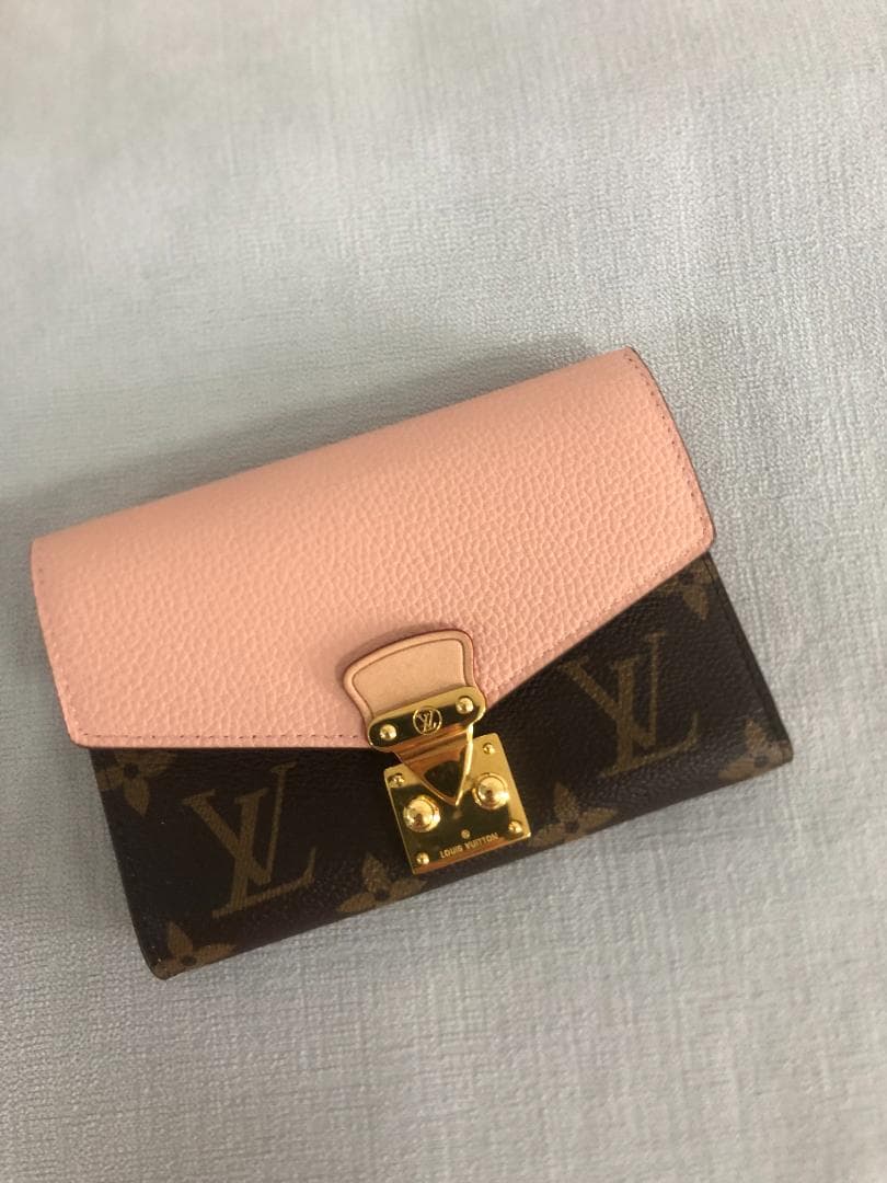 財布　ピンク　LVロゴ　レディース　ブラウン　バッグ　本革　スナップフィット
