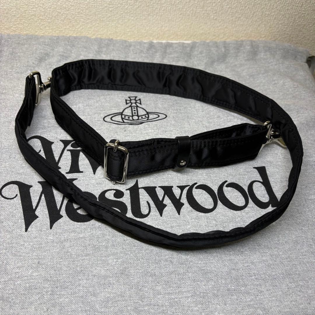 【完売品】Vivienne Westwood アイダーダウン ボストンバッグ