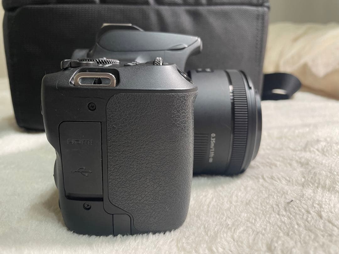 Canon EOS Kiss X10 レンズセット 単焦点レンズ カメラバッグ