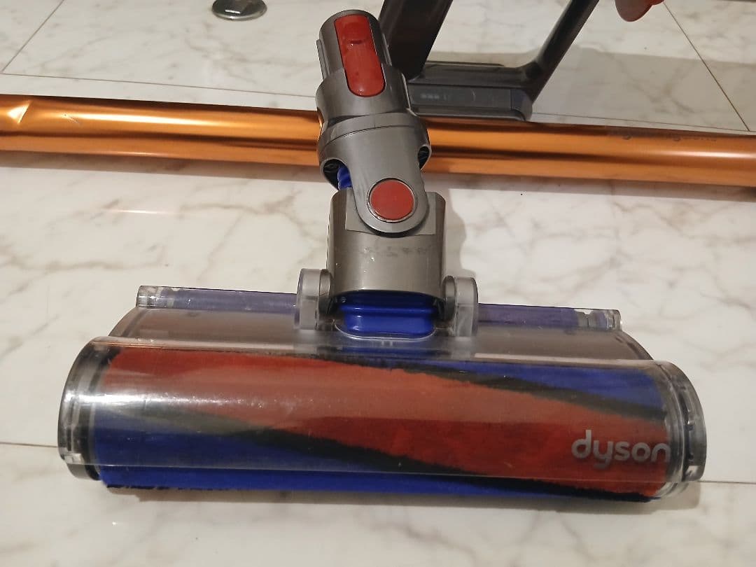 は*ん様 Dyson V10 SV12 Fluffy オレンジ 付属品多数 動作