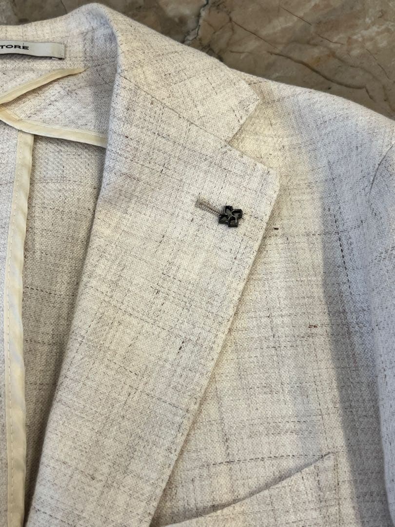 【3/30までの限定価格】 TAGLIATORE 春夏用ビジネスジャケット 46