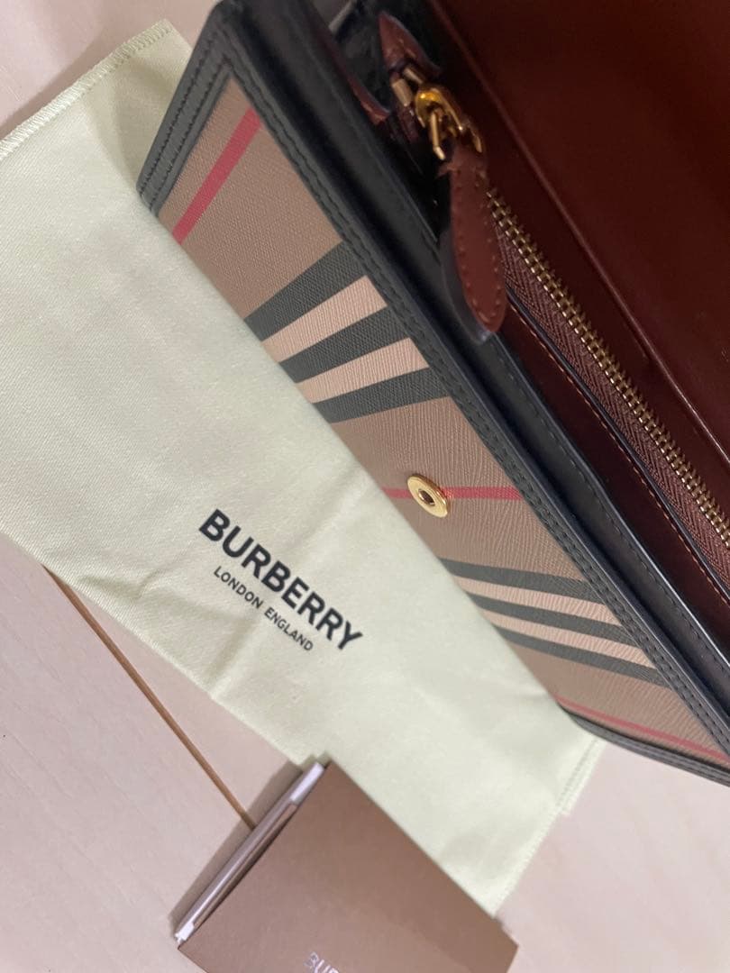 BURBERRY ストライプ 二つ折り財布