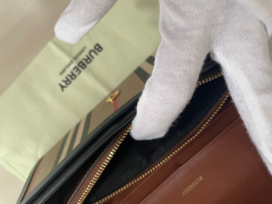 BURBERRY ストライプ 二つ折り財布