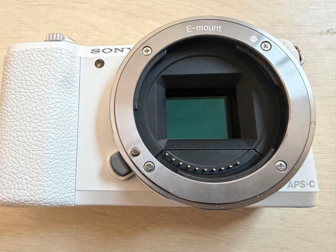 SONY α5100 ホワイト SELP1650レンズ付き