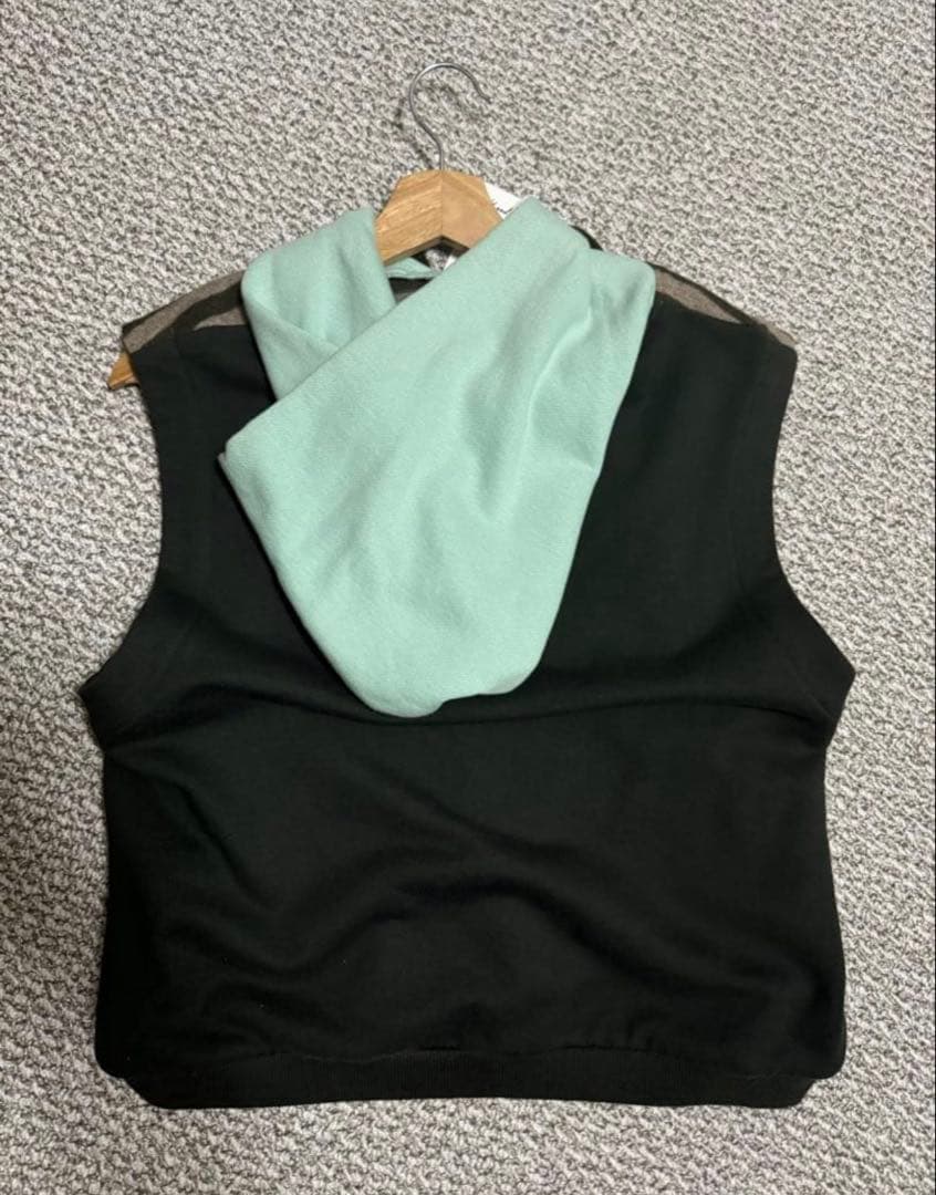 トップス AbeliaEdowardGoucha hooded border gilet