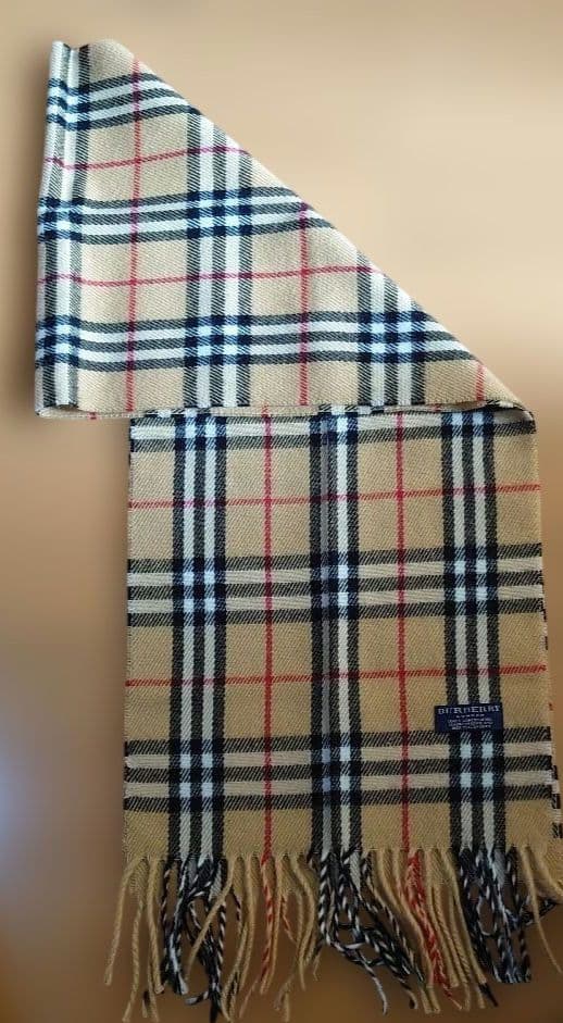 ふ*様 【極美品】Burberry ノバチェック柄マフラーララムウール100%