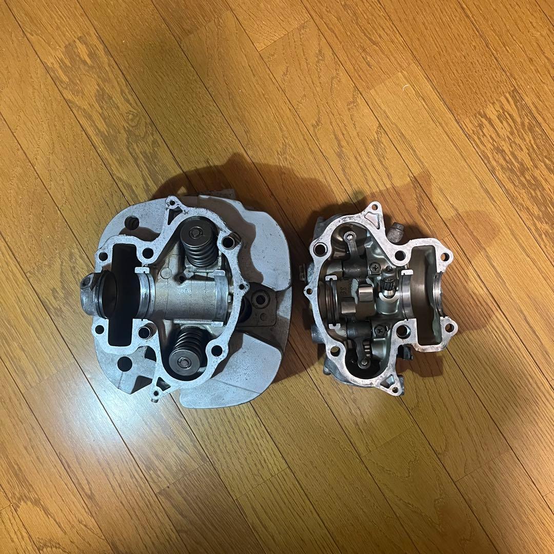 sr400 シリンダーヘッド　ベッドカバー