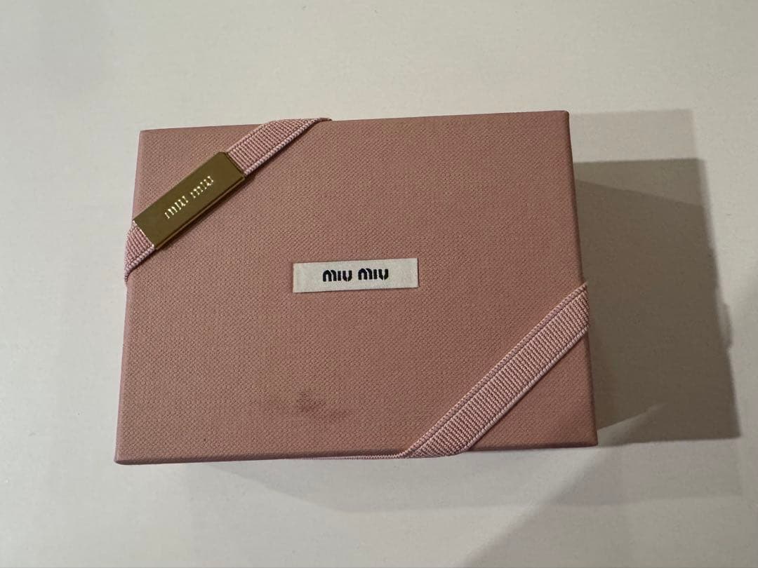 miu miu ブラウン 三つ折り財布