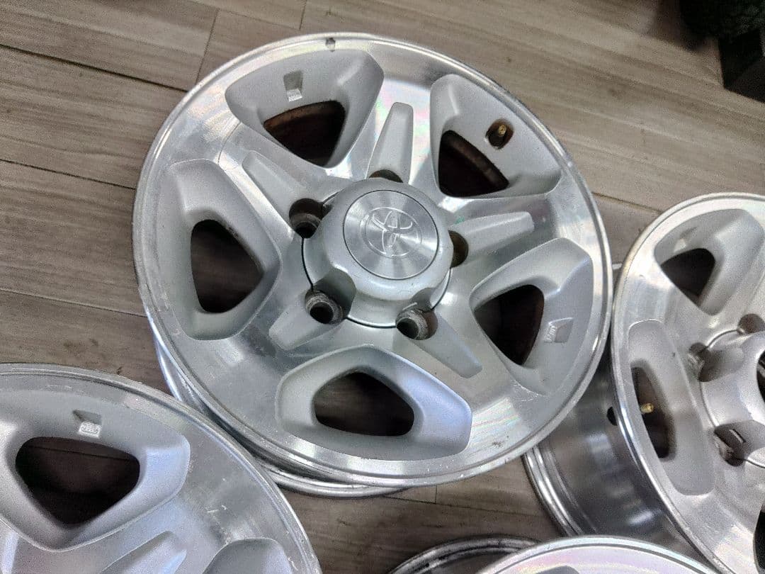 トヨタ純正 ランクル70 76 ホイール 16×7J 5H PCD150 4本