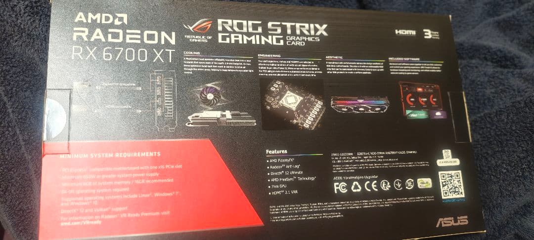 グラフィックボード・グラボ・ビデオカード ASUS ROG STRIX RADEON RX6700XT 12GB