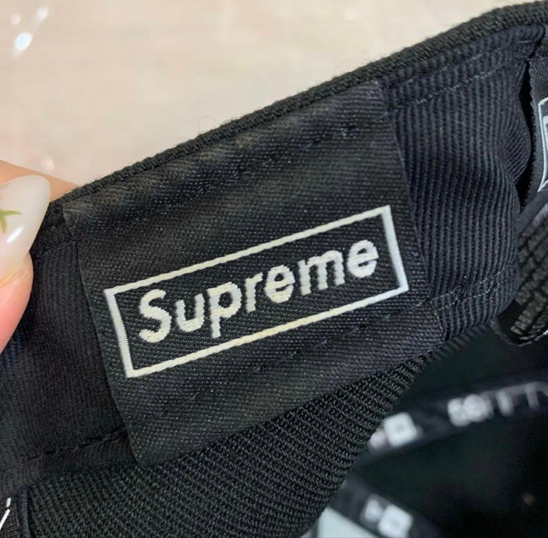 【レア】【値下げ】Supreme New Era 7 3/8 キャップ